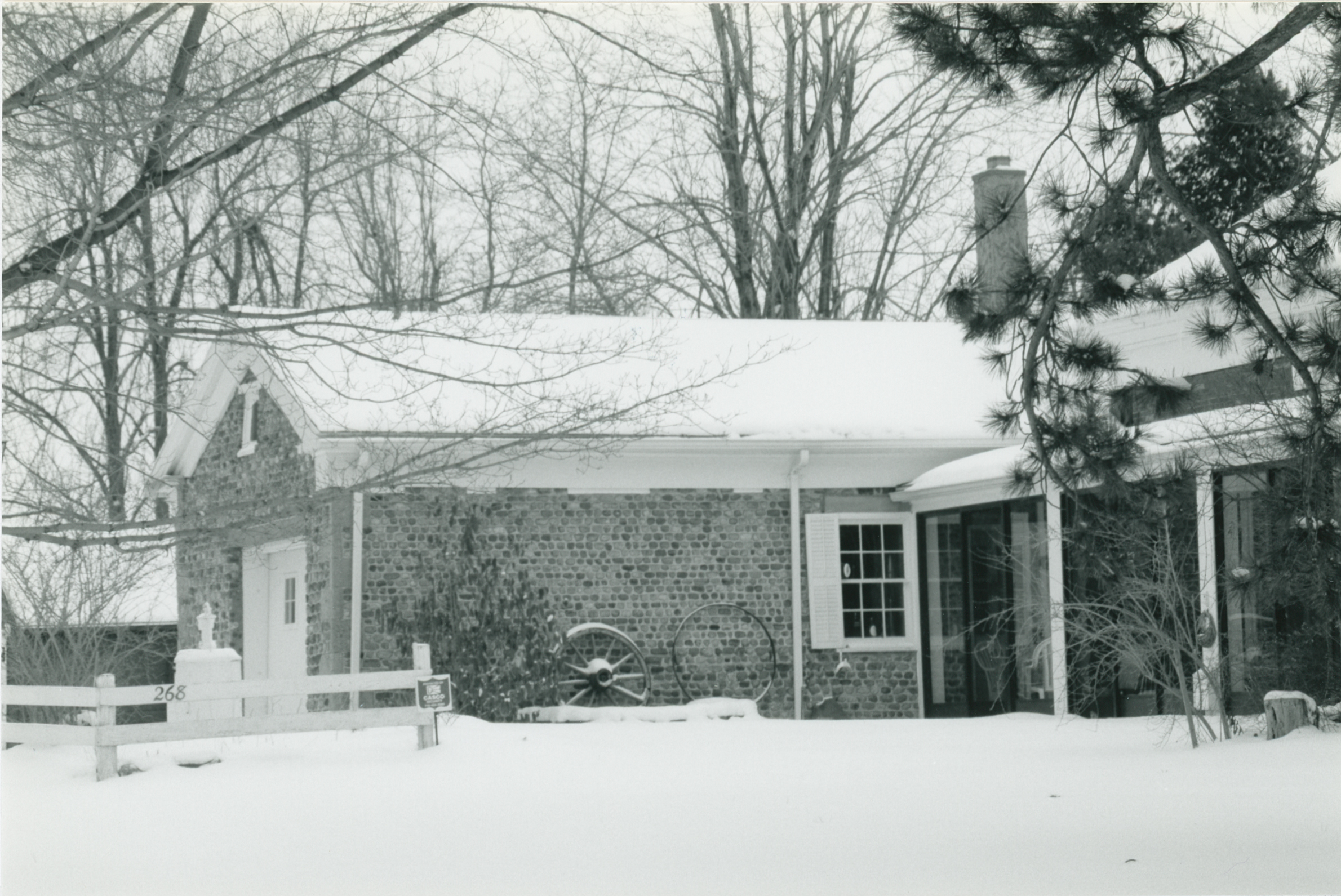 Chi-8 268 Archer Rd 1